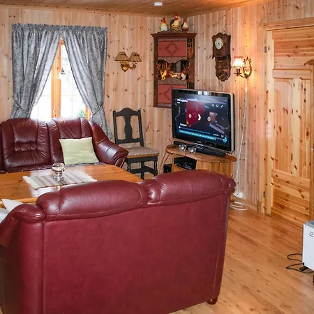 Schönes Haus Mit 3 Schlafzimmern In *