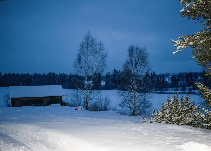 Holiday home 3 Bedroom Beautiful In Gjesasen