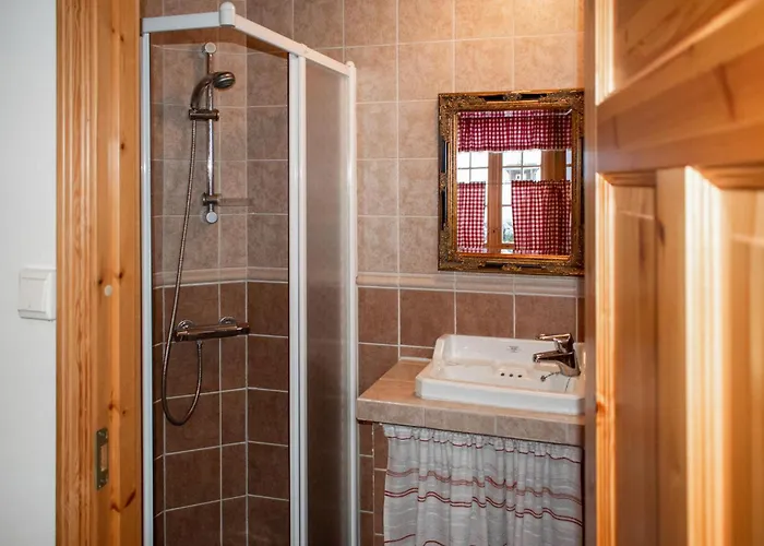 3 Bedroom Beautiful In Gjesasen *